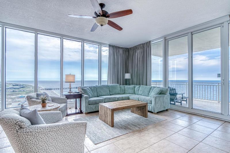 Four-Bedroom Apartment image 3