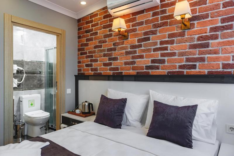 Gloria Suites Old City - image 8