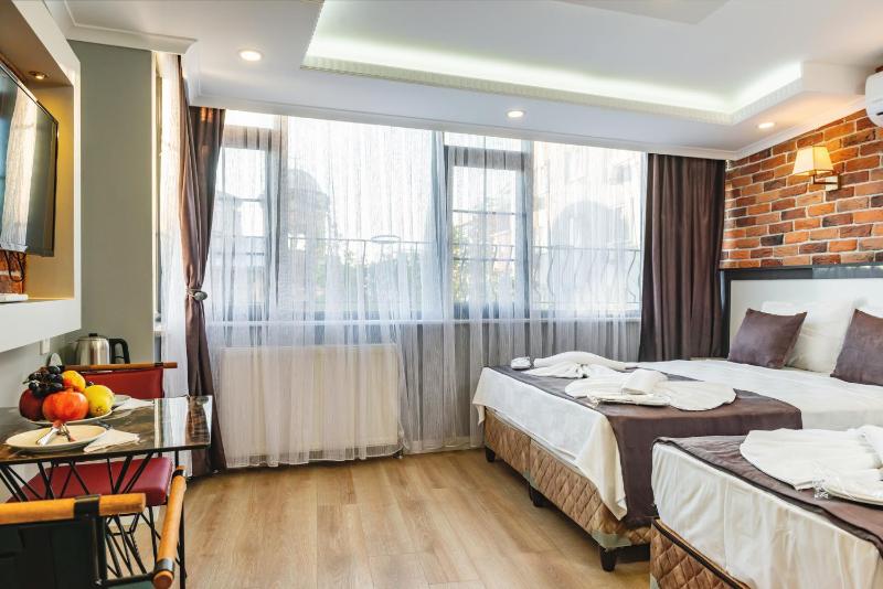Gloria Suites Old City - image 11
