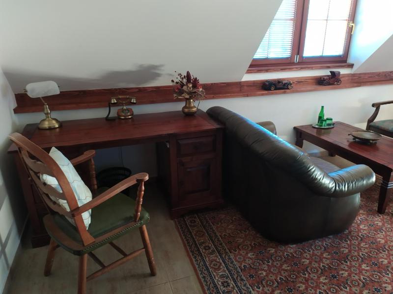 Deluxe Room image 2