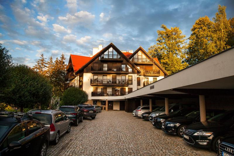 Apartamentowiec Panorama Gór City Center Family&Pet-friendly - image 22