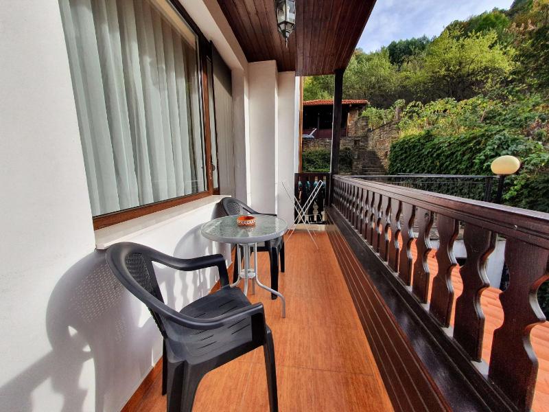 Two-Bedroom Suite with Balcony image 2