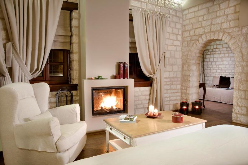 Suite with Fireplace and Panoramic View image 1