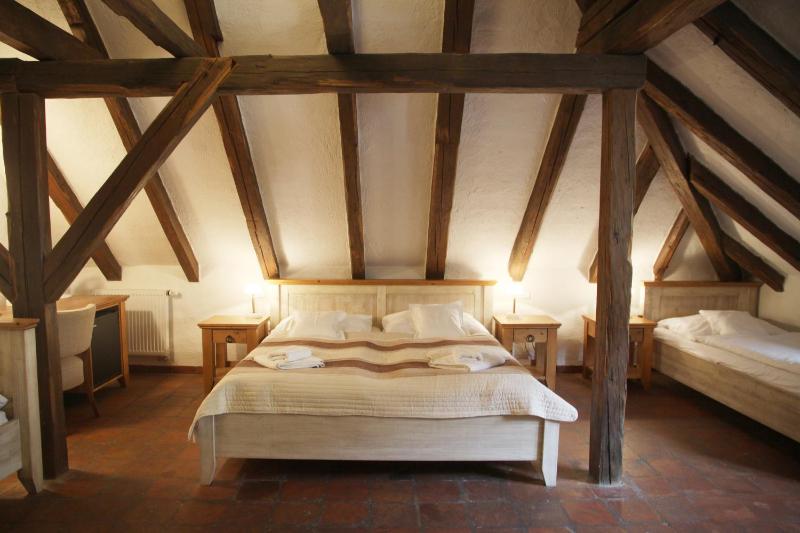 Quadruple Room image 2