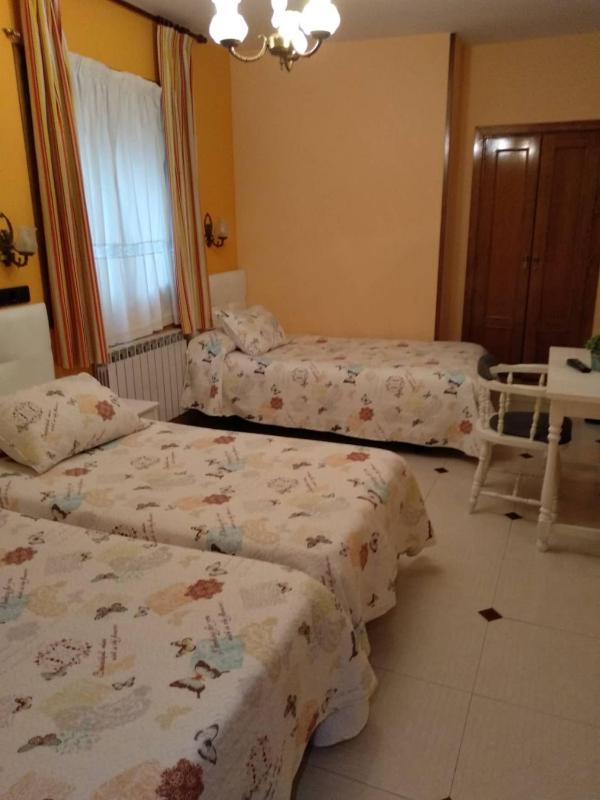 Triple Room image 4