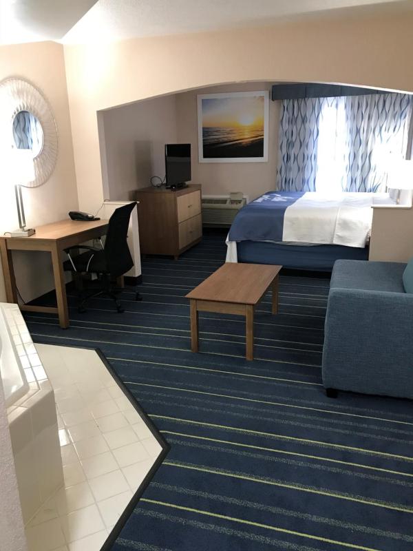 King Suite image 4