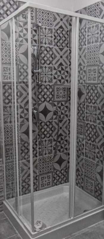 Standard Double Room image 4