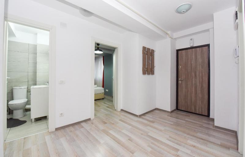 Superior Apartment image 4