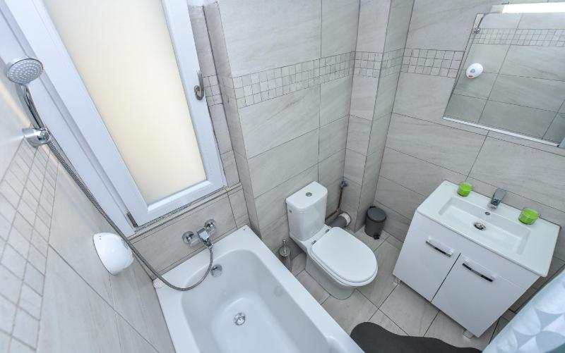Two-Bedroom Apartment image 4