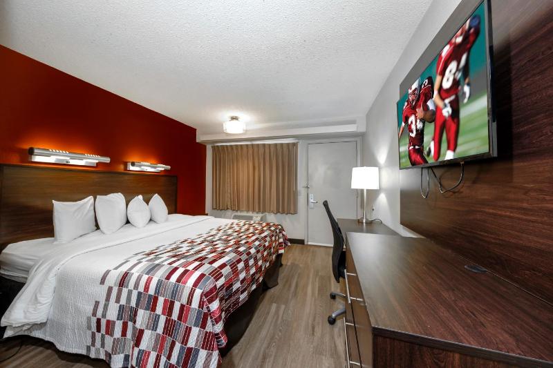 Red Roof Inn Tampa - Brandon - image 26