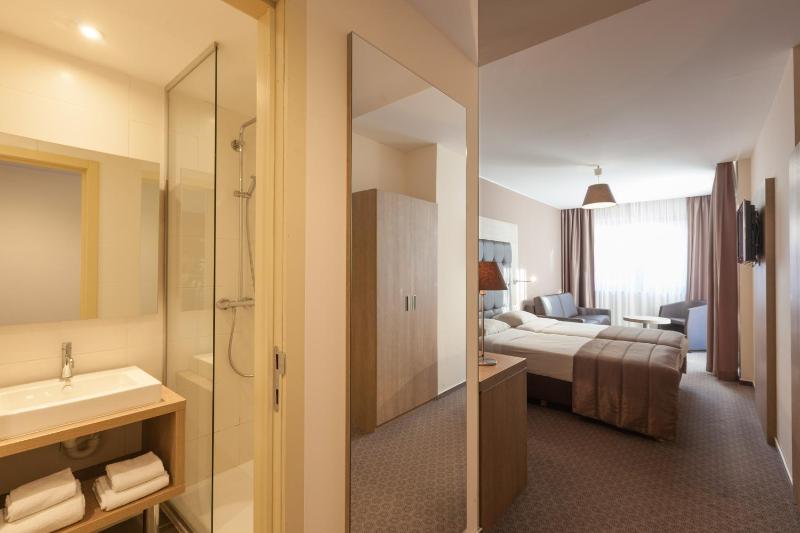 Hotel Villa Royale - image 12