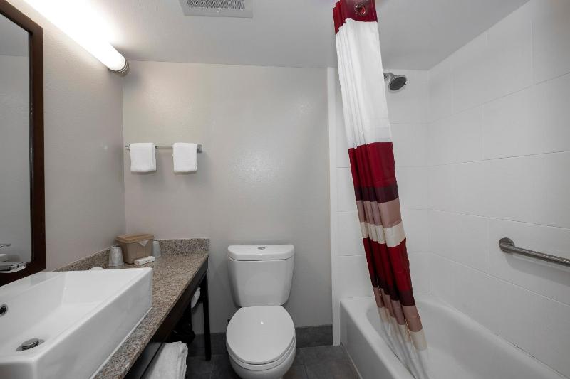Deluxe Room with Two Queen Beds Disability Access Smoke Free image 2