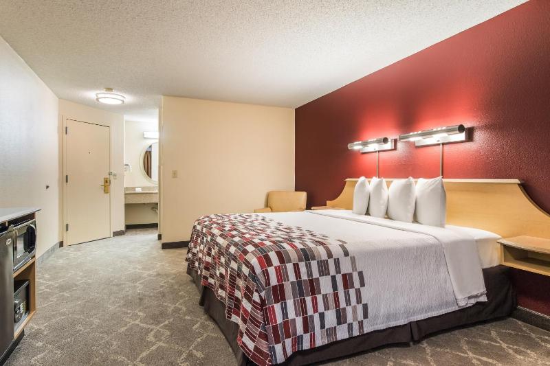 Red Roof Inn Seattle Airport - SEATAC - image 14