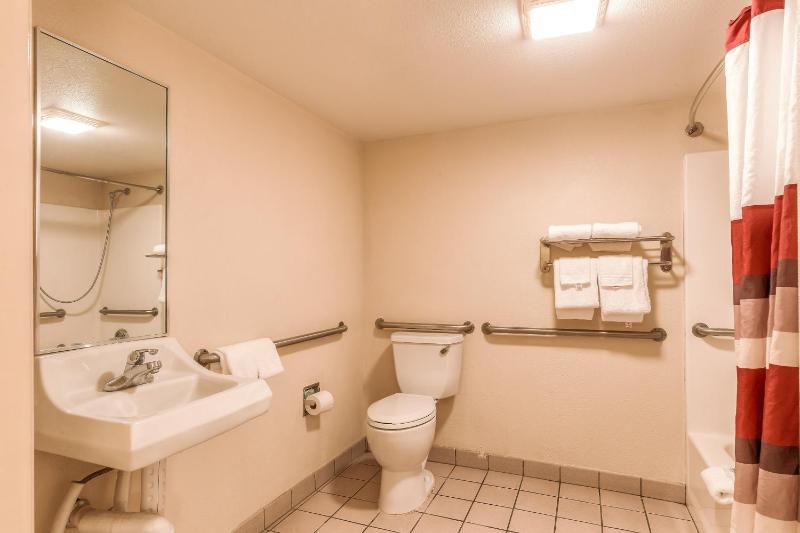 Standard Room with Two Queen Beds Disability Access Non-Smoking image 4