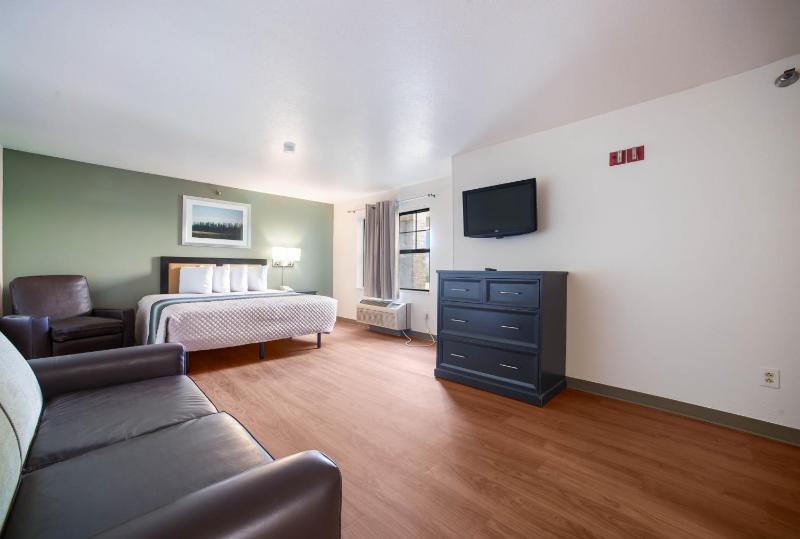 Suite King Room - Non-Smoking image 4