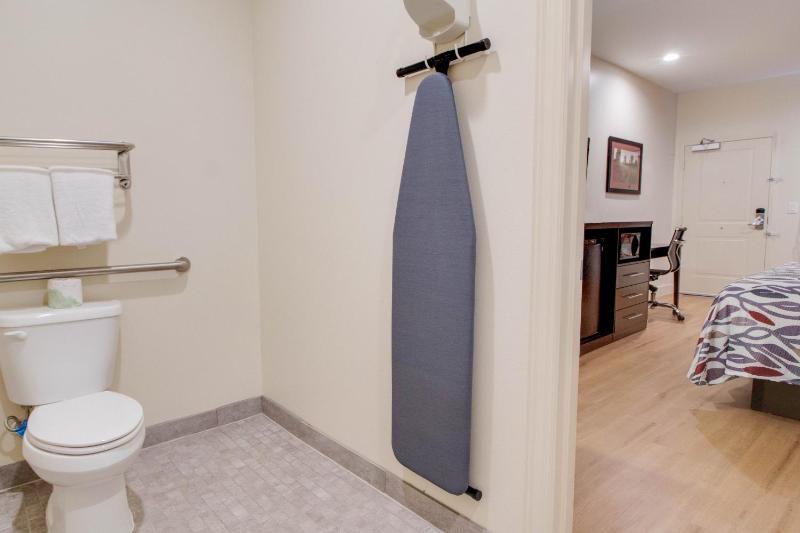Deluxe Room with Two Queen Beds Disability Access with Kitchenette Smoke Free image 2