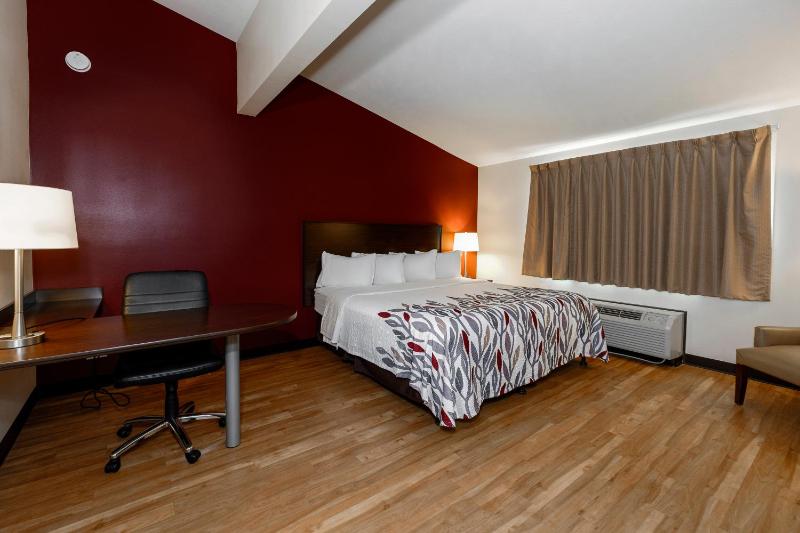 Superior King Room Smoke Free image 1