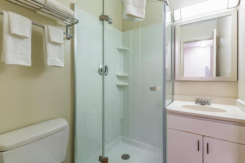  Studio King Room Smoking image 2