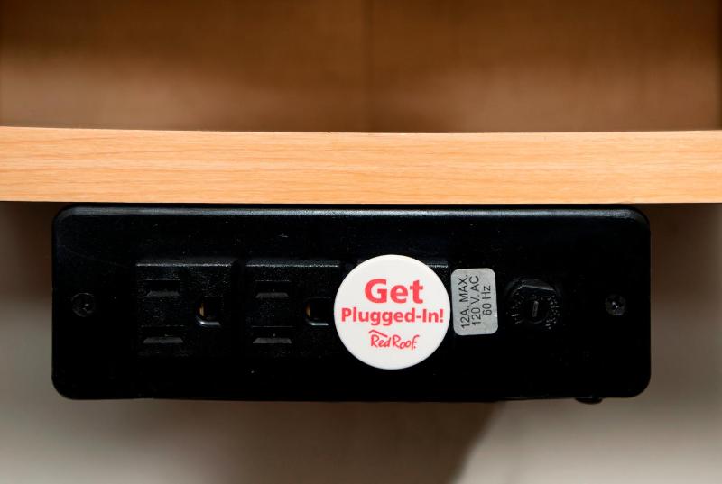 Standard Room with Two Double Beds Smoke Free image 3