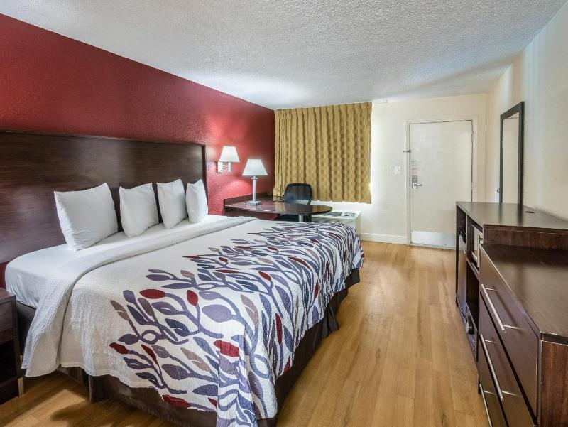 Superior King Room - Non-Smoking image 4