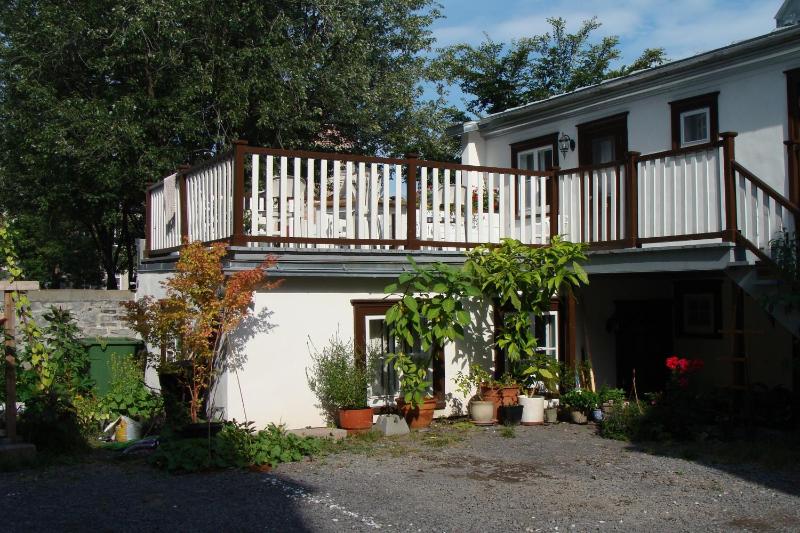 Au Petit Hôtel - image 15