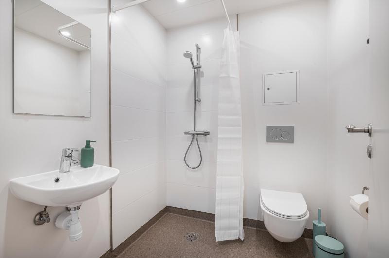 Deluxe Double Room image 2