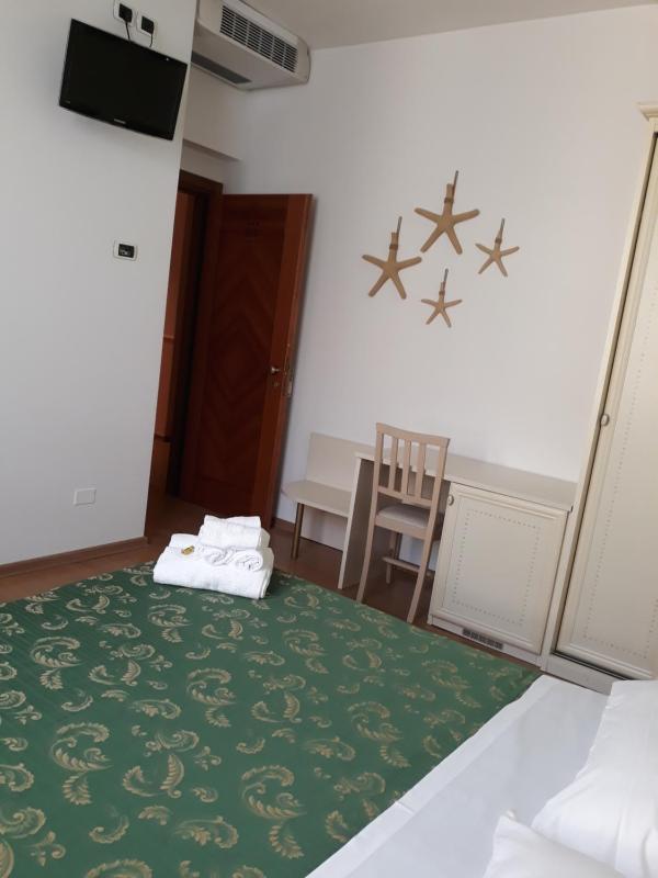 Hotel La Palazzina - image 21