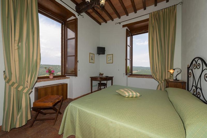 Five-Bedroom Villa image 4