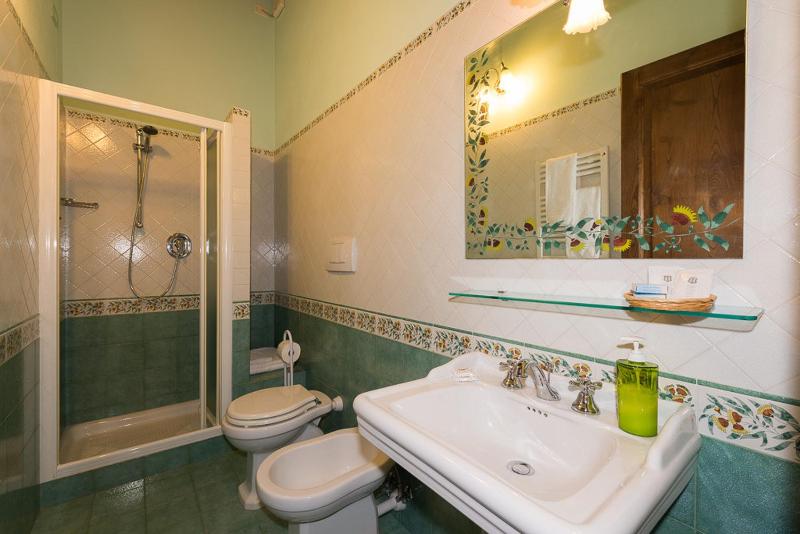 Five-Bedroom Villa image 2