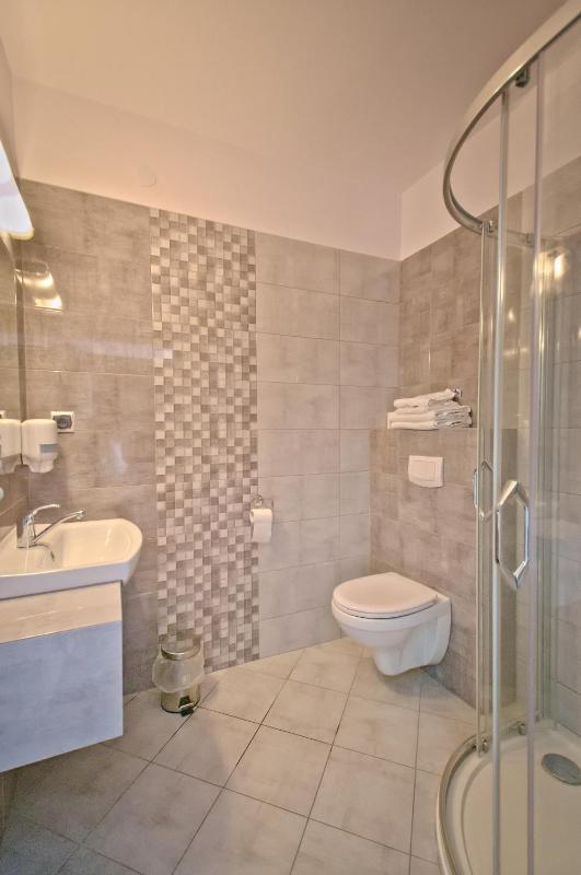 Double Room image 1