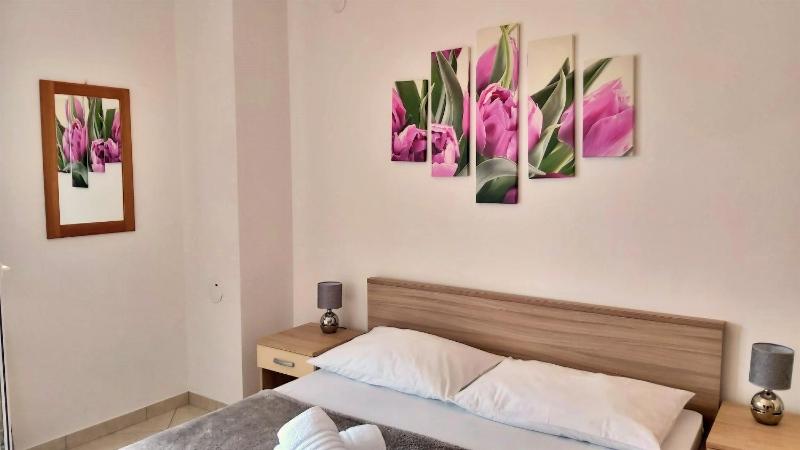 Apartments Nemira - image 33