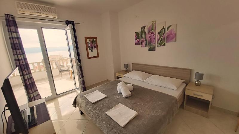 Apartments Nemira - image 28