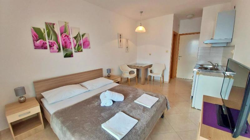 Apartments Nemira - image 13