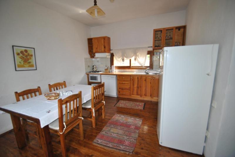 Three-Bedroom Villa image 4