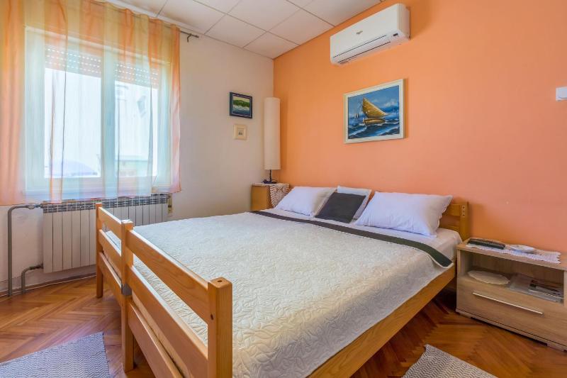 Apartment Antic S - image 2