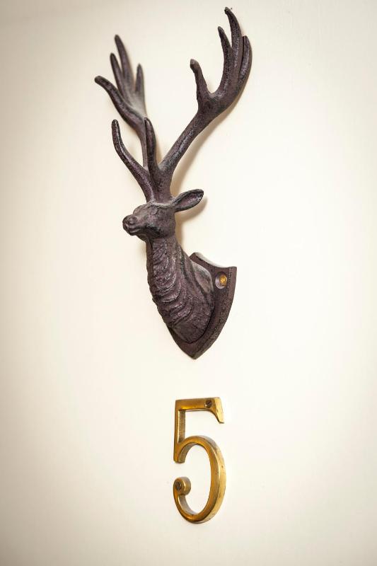 Double Room with Sofa Bed image 2