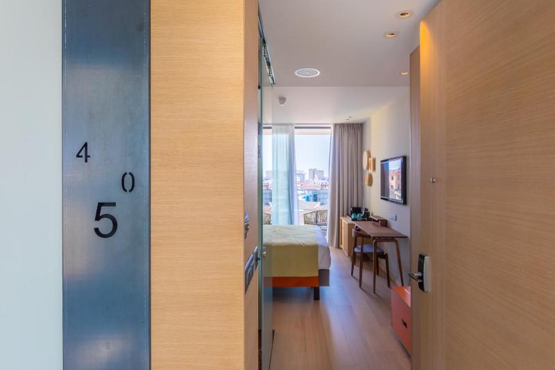 Hotel Indigo Larnaca By IHG- Adults Only - image 7
