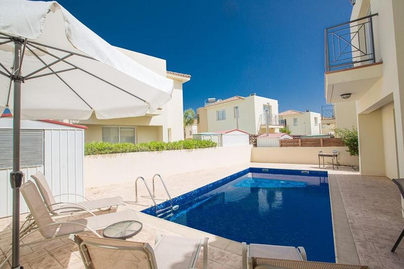 Villa image 1
