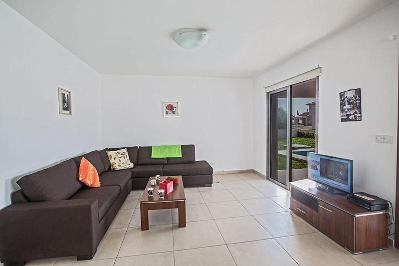 Villa image 1