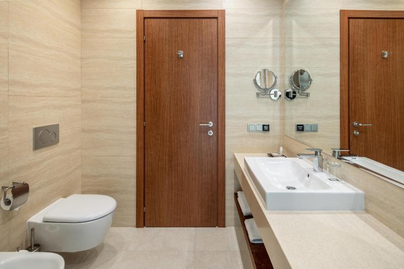 Single Room image 2