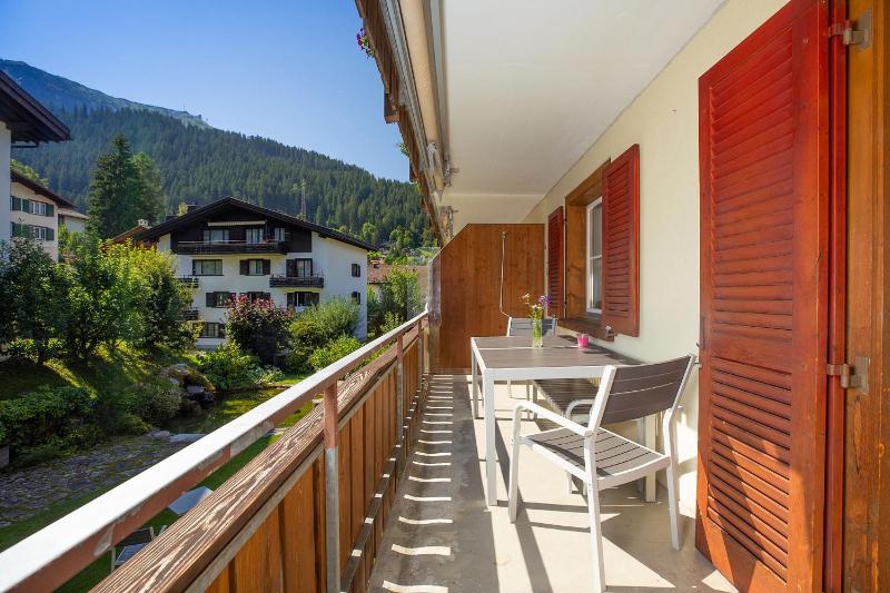 Three-Bedroom Apartment image 2