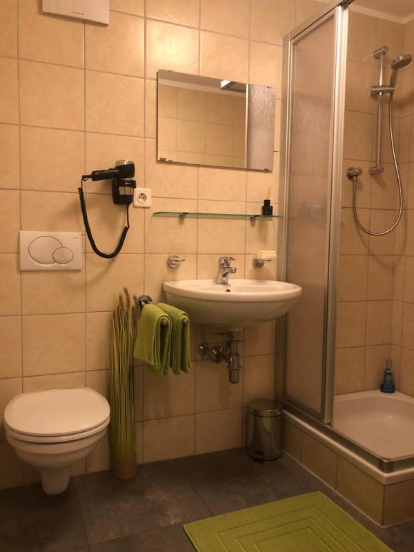 Superior One-Bedroom Apartment image 2
