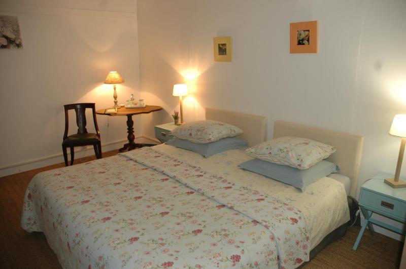 Double Room image 2