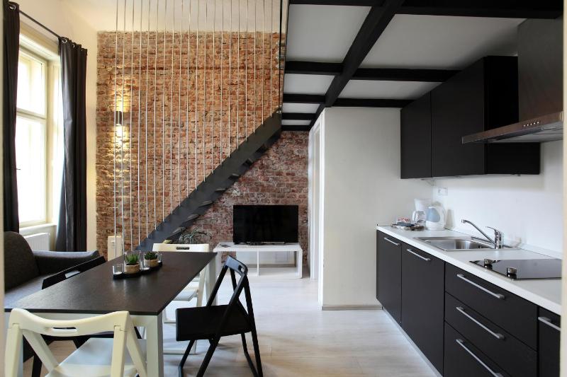 Duplex Apartment (6 Adults) image 2
