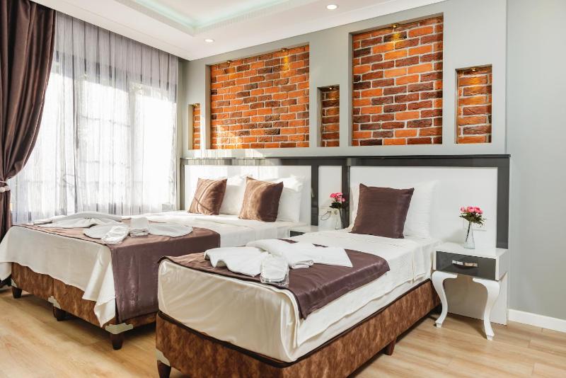 Gloria Suites Old City - image 6