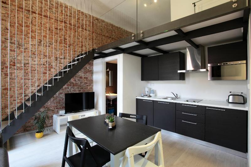 Duplex Apartment (6 Adults) image 1