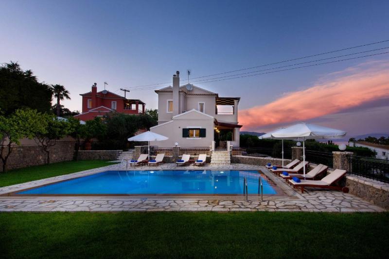 Villa image 3