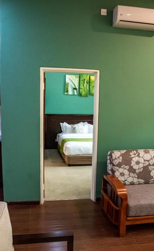 MalVille Boutique Hotel - image 7