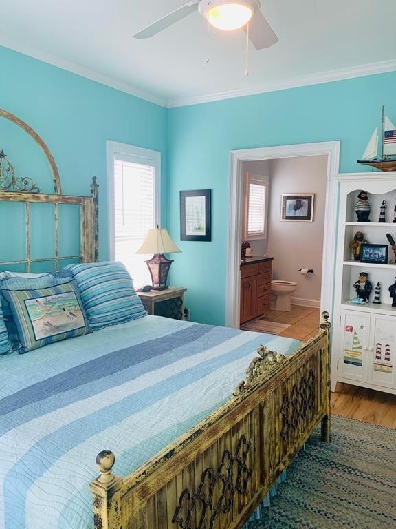 Five-Bedroom House image 2