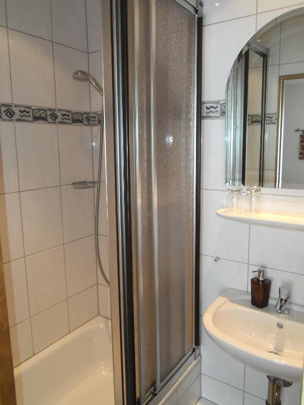 Double Room image 2